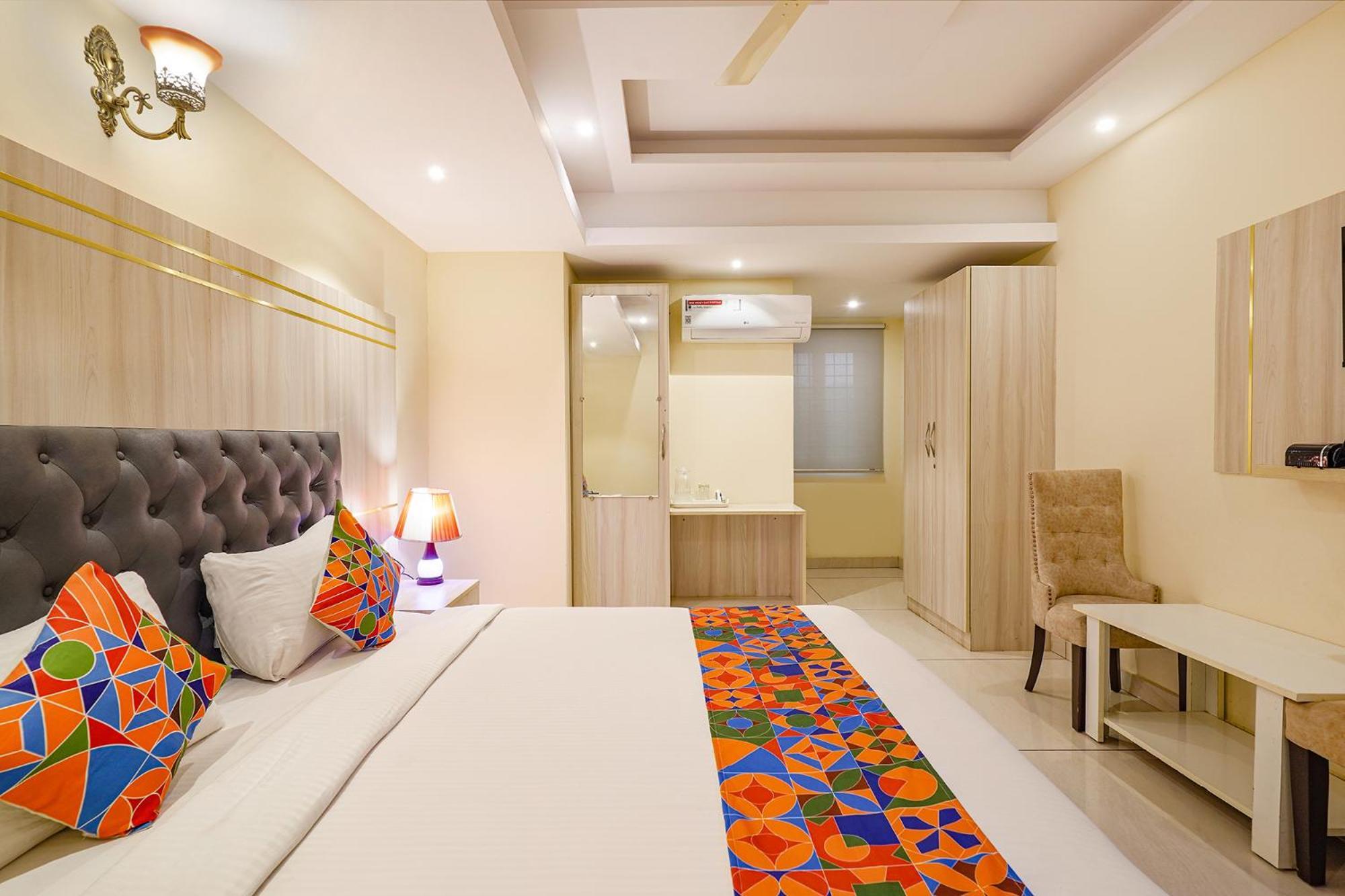 Open Hotel By Olive - Sai Luxury Comforts Bangalore Exterior photo